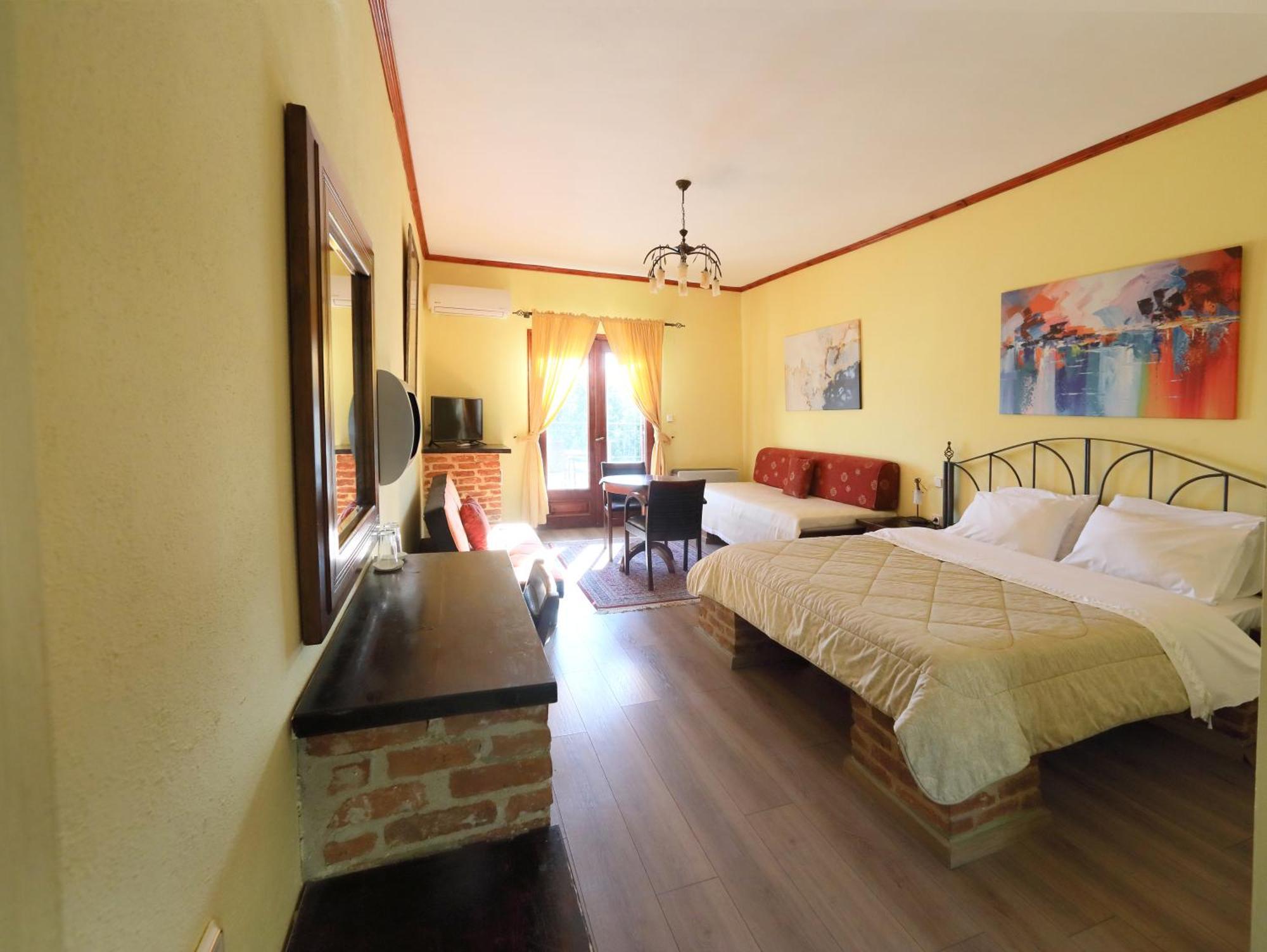 Hotel Loggas Sidhirokhórion Екстериор снимка