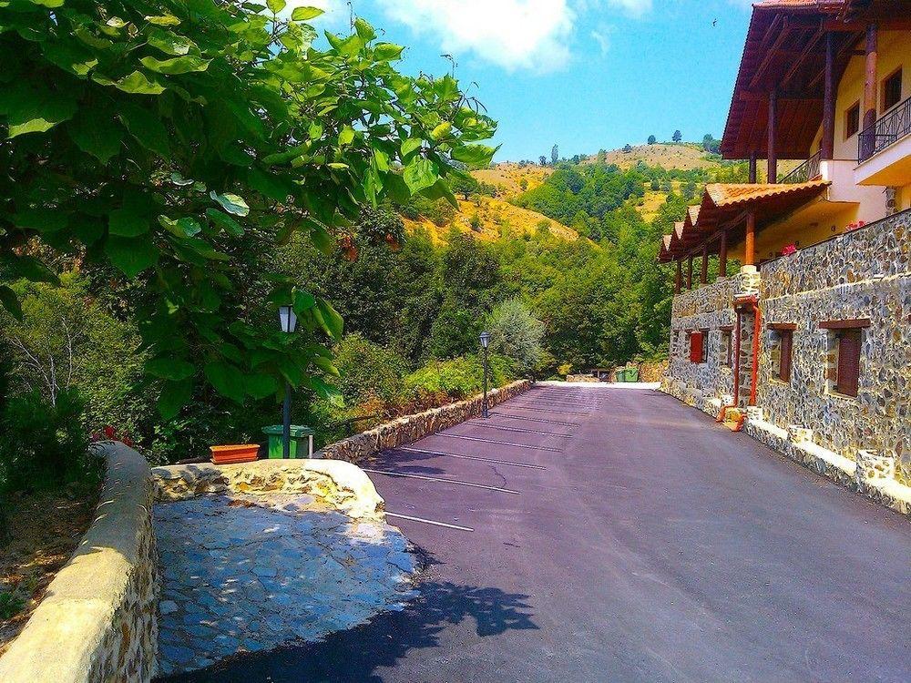 Hotel Loggas Sidhirokhórion Екстериор снимка